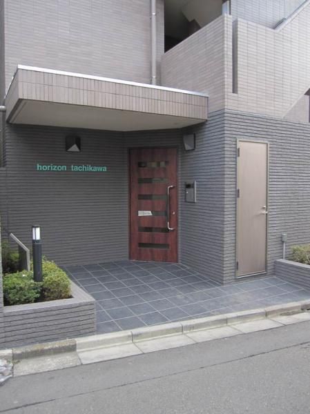 �y�G���g�����X�z�@