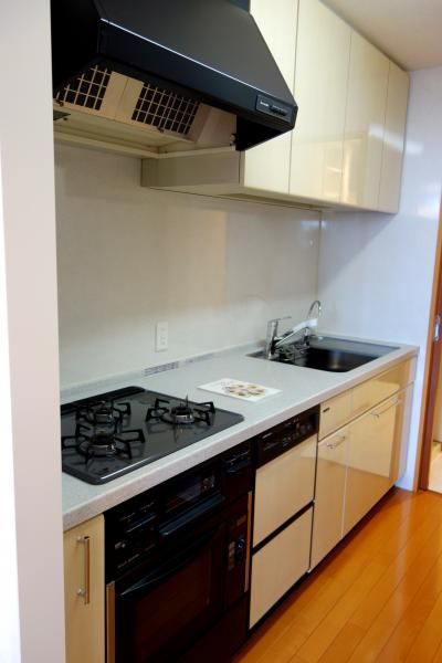 �y�L�b�`���z�@