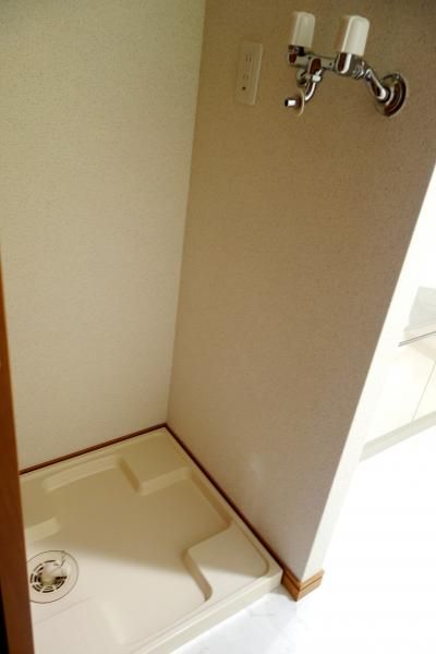 �y���̑��ݔ��z�@