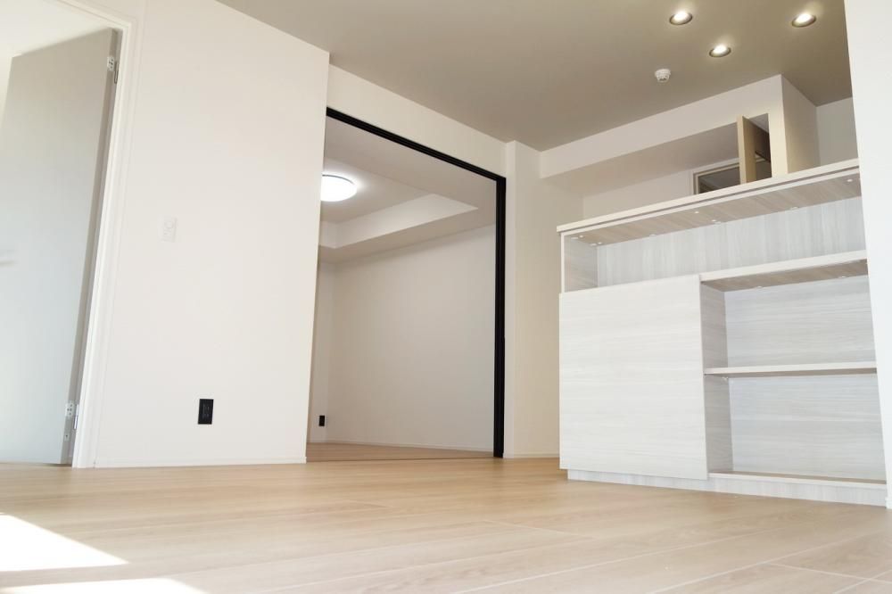 �y���ԁE���r���O�z�@