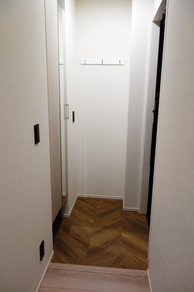 �y�Z�L�����e�B�z�@